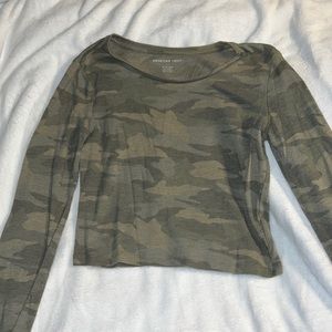 American Eagle Camo Crop